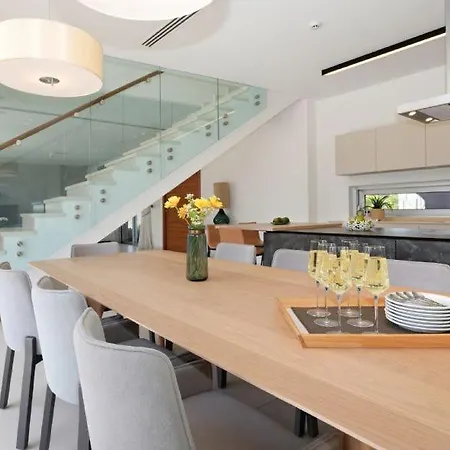 וילה Royal Oasis