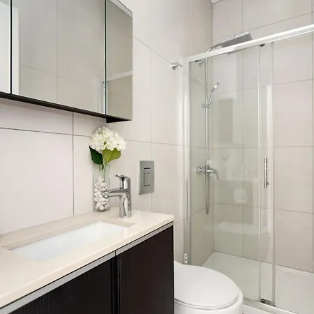 Royal Oasis * איה נאפה