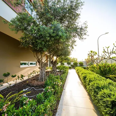 Royal Oasis * Agia Napa